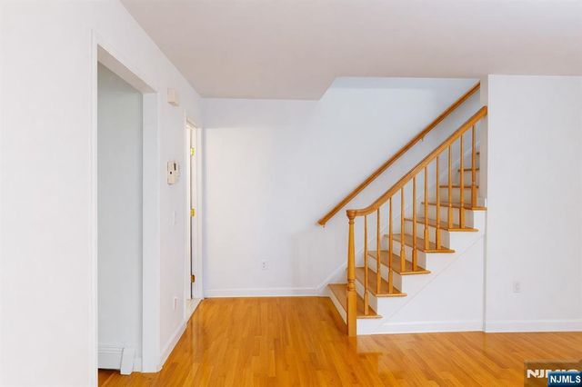 272 Highland Avenue, Palisades Park, NJ 07650