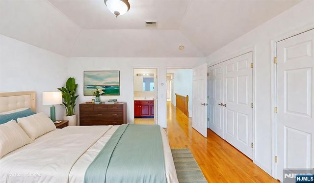272 Highland Avenue, Palisades Park, NJ 07650