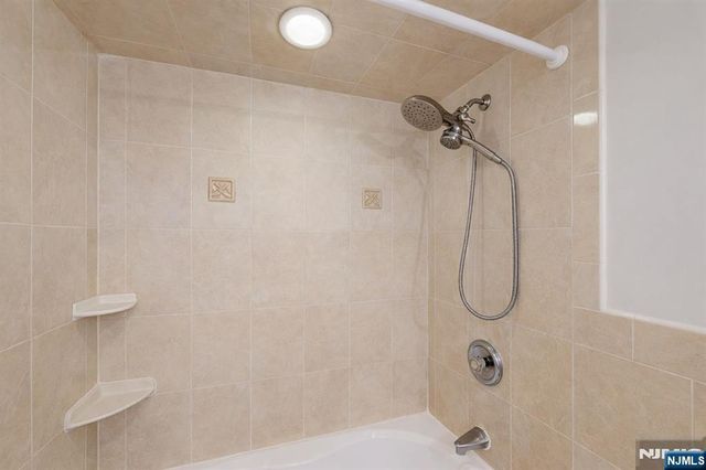 272 Highland Avenue, Palisades Park, NJ 07650