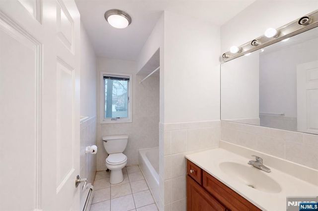 272 Highland Avenue, Palisades Park, NJ 07650
