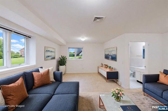 272 Highland Avenue, Palisades Park, NJ 07650