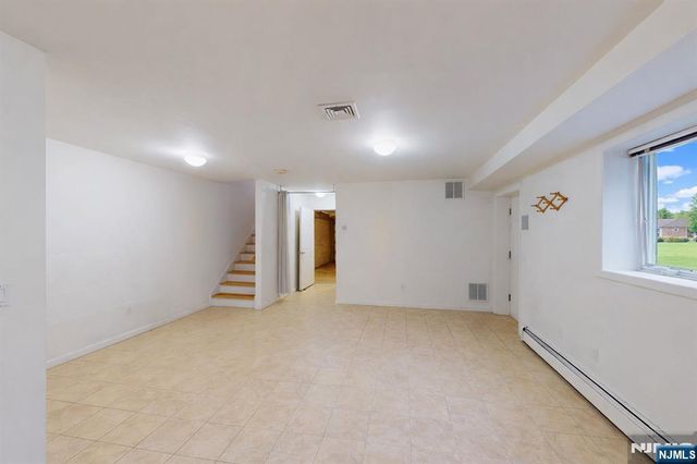 272 Highland Avenue, Palisades Park, NJ 07650