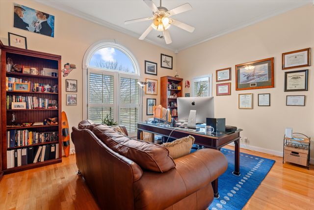 601 Ward Cir, Old Hickory, TN 37138