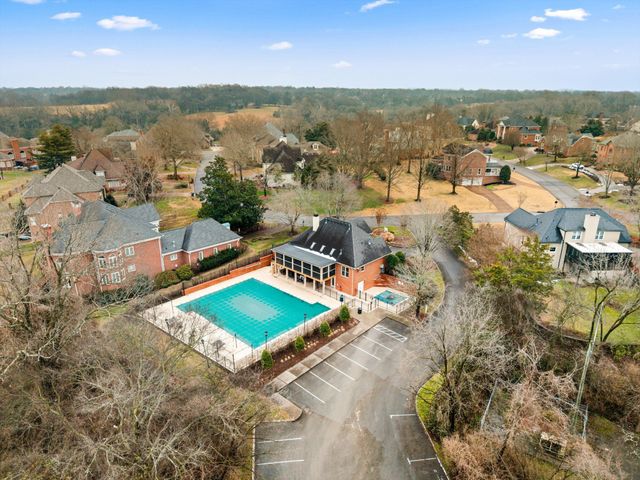 601 Ward Cir, Old Hickory, TN 37138