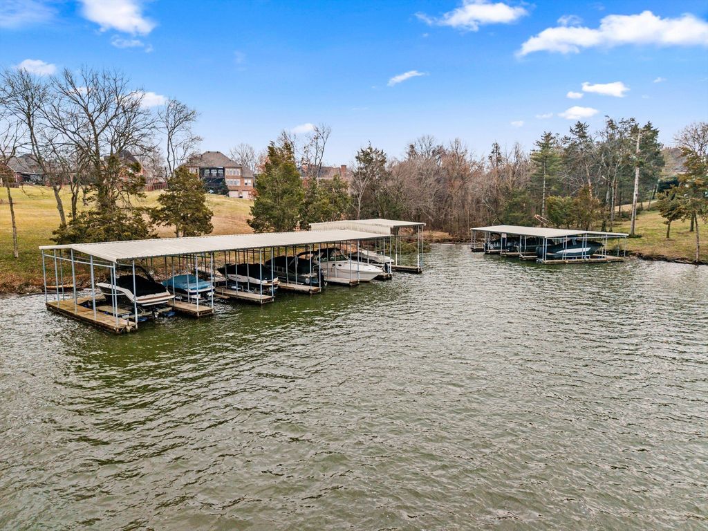 601 Ward Cir, Old Hickory, TN 37138