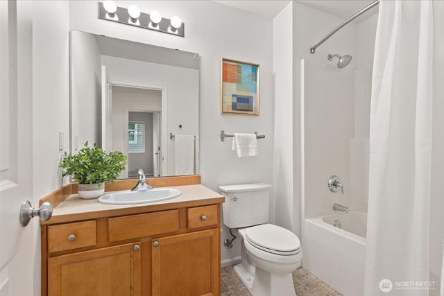 6011 29th Avenue SW, Seattle, WA 98126