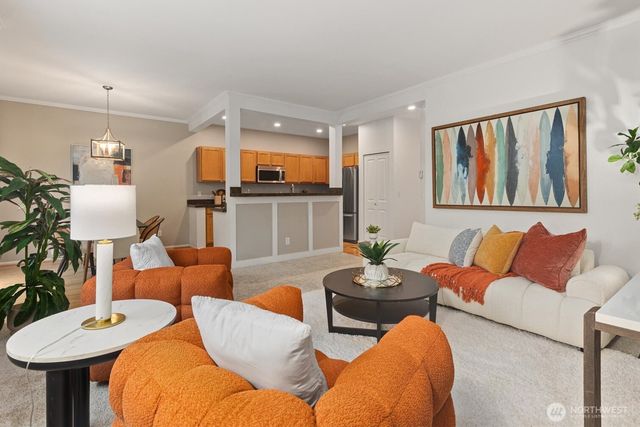 6011 29th Avenue SW, Seattle, WA 98126