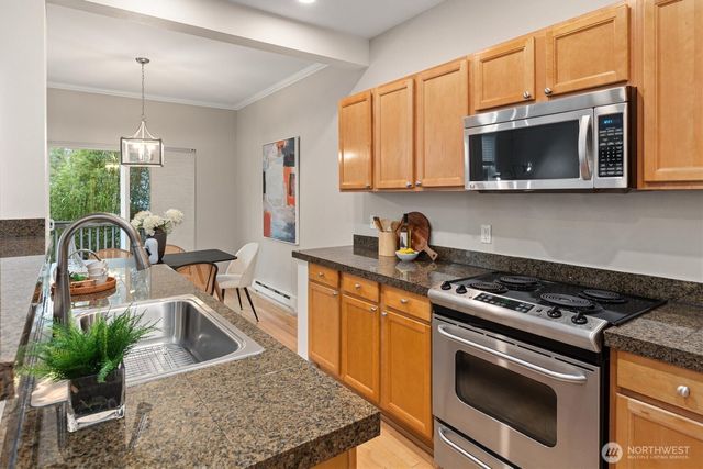 6011 29th Avenue SW, Seattle, WA 98126