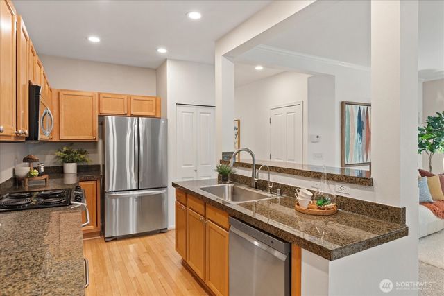 6011 29th Avenue SW, Seattle, WA 98126