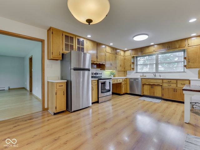 6420 Linden Drive, Indianapolis, IN 46227
