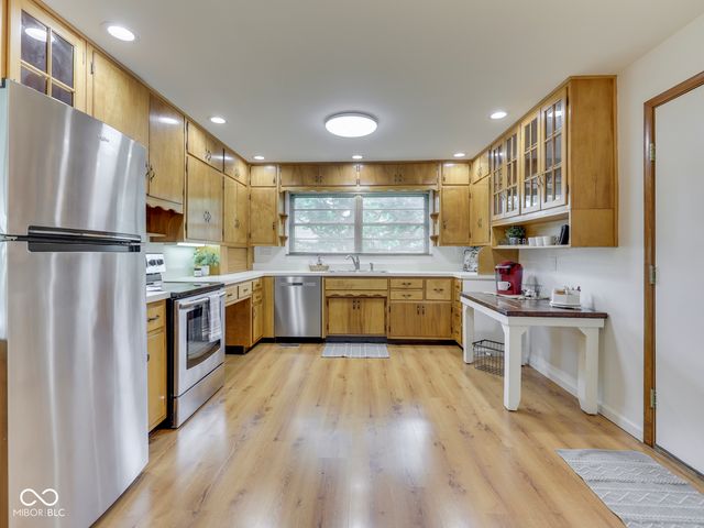 6420 Linden Drive, Indianapolis, IN 46227