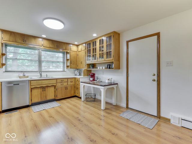 6420 Linden Drive, Indianapolis, IN 46227