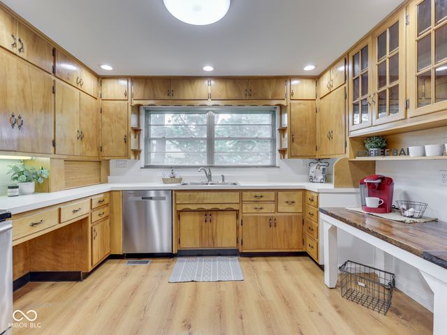 6420 Linden Drive, Indianapolis, IN 46227