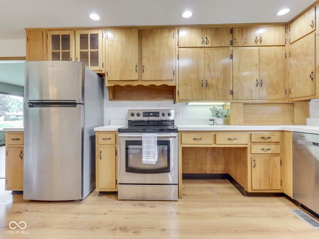 6420 Linden Drive, Indianapolis, IN 46227