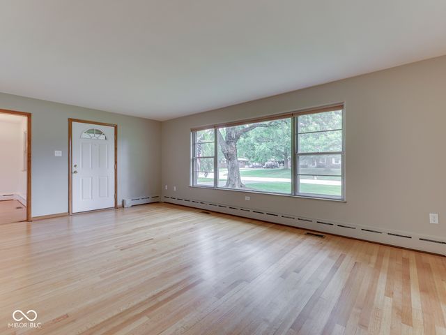 6420 Linden Drive, Indianapolis, IN 46227