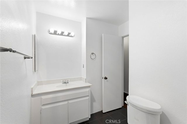7890 E Spring Street 11E, Long Beach, CA 90815