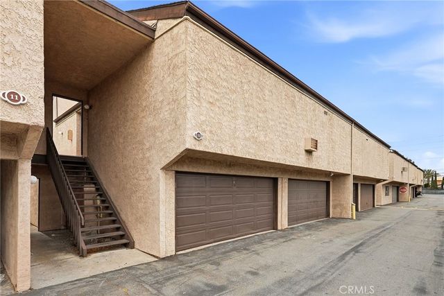 7890 E Spring Street 11E, Long Beach, CA 90815