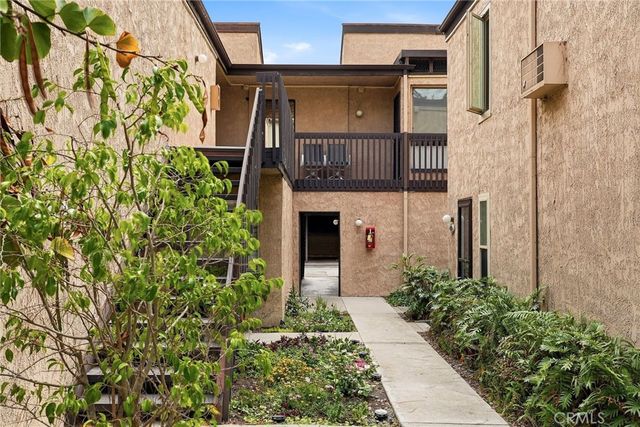 7890 E Spring Street 11E, Long Beach, CA 90815