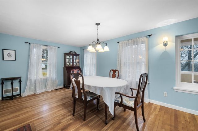 48 Mountwood Rd, Swampscott, MA 01907