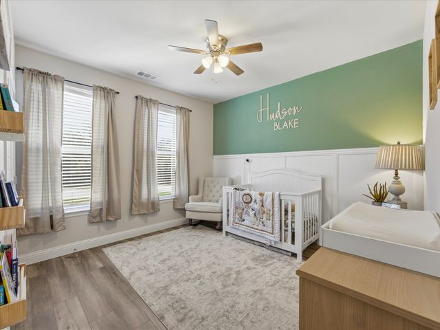 3039 Steepleridge Circle, Granbury, TX 76048