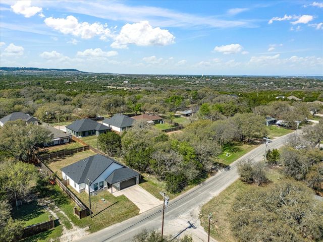 3039 Steepleridge Circle, Granbury, TX 76048