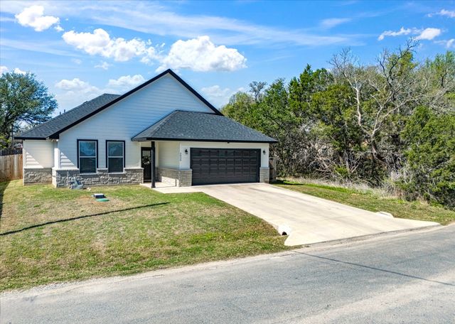 3039 Steepleridge Circle, Granbury, TX 76048