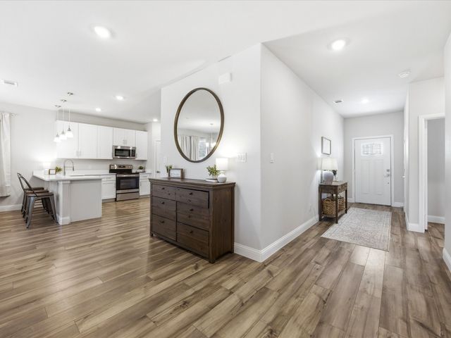 3039 Steepleridge Circle, Granbury, TX 76048