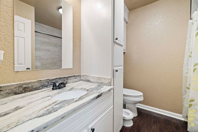 109 Heights Park Dr, Longview, TX 75601