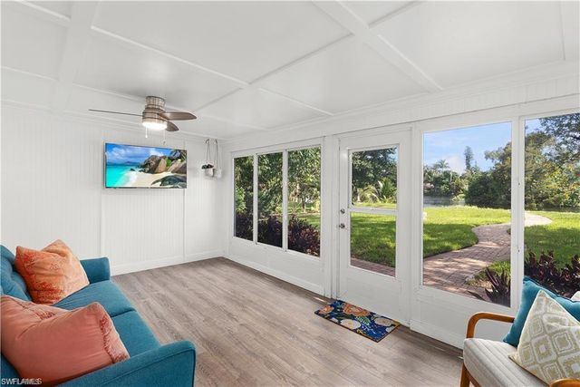 1354 Rordon AVE, Naples, FL 34103