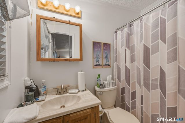 1190 North High Street, East Haven, CT 06512