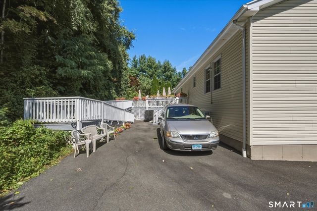 1190 North High Street, East Haven, CT 06512
