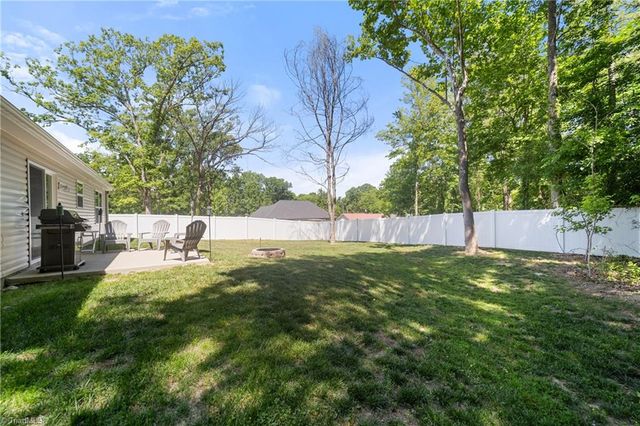 147 Lambeth Road, Thomasville, NC 27360