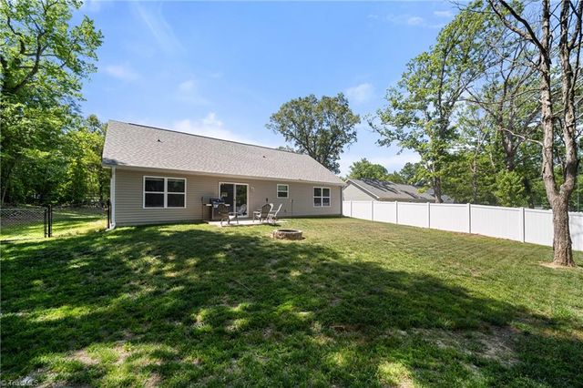 147 Lambeth Road, Thomasville, NC 27360