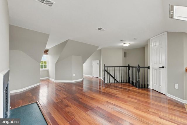 7024 FIELDHURST CT, Alexandria, VA 22315