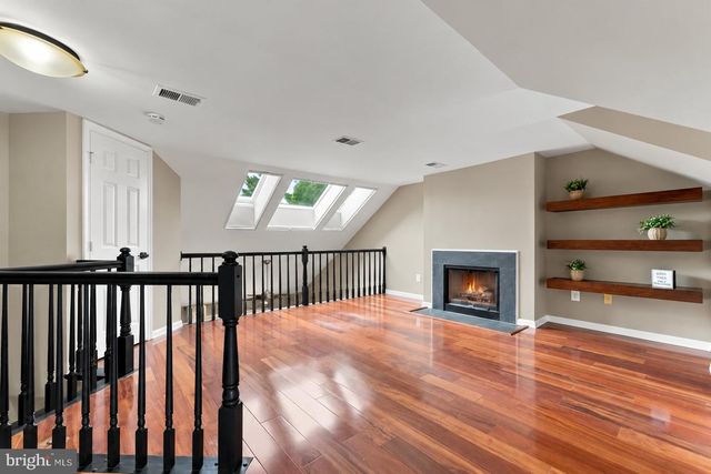 7024 FIELDHURST CT, Alexandria, VA 22315
