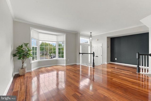 7024 FIELDHURST CT, Alexandria, VA 22315