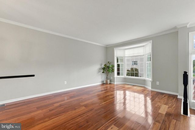 7024 FIELDHURST CT, Alexandria, VA 22315