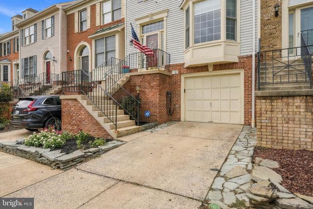 7024 FIELDHURST CT, Alexandria, VA 22315