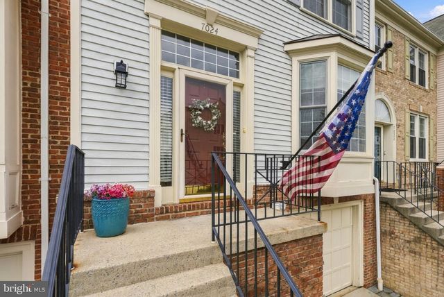 7024 FIELDHURST CT, Alexandria, VA 22315
