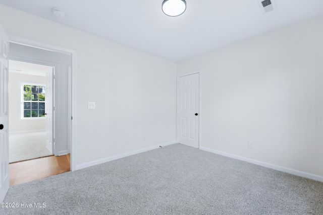 20 S Shelby Road, Southport, NC 28461