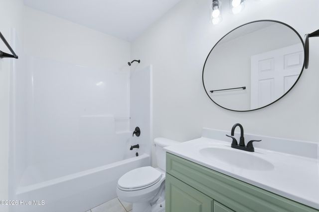 20 S Shelby Road, Southport, NC 28461