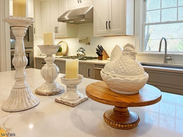 341 Essex Ave, Bloomfield Twp., NJ 07003