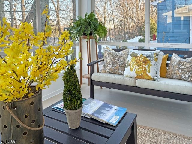 341 Essex Ave, Bloomfield Twp., NJ 07003