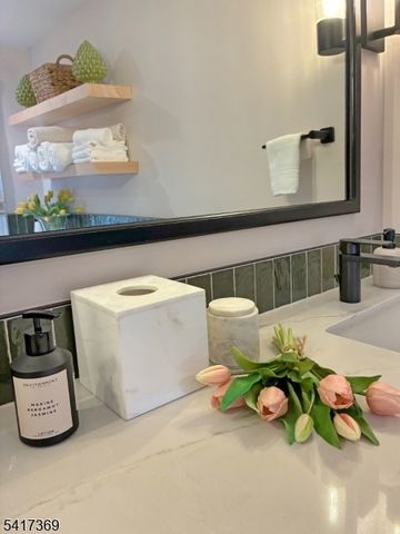 341 Essex Ave, Bloomfield Twp., NJ 07003