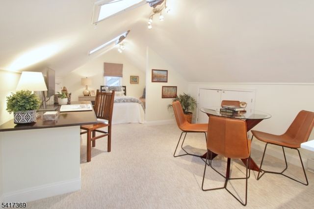 341 Essex Ave, Bloomfield Twp., NJ 07003