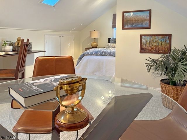 341 Essex Ave, Bloomfield Twp., NJ 07003