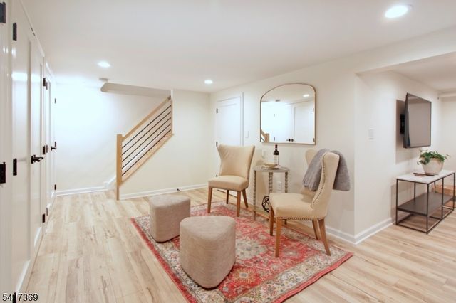 341 Essex Ave, Bloomfield Twp., NJ 07003