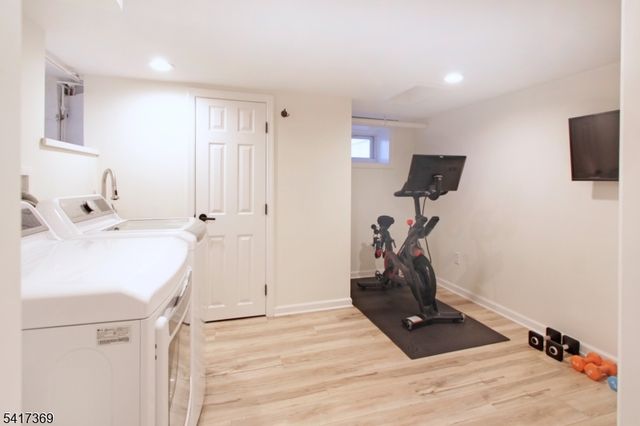 341 Essex Ave, Bloomfield Twp., NJ 07003