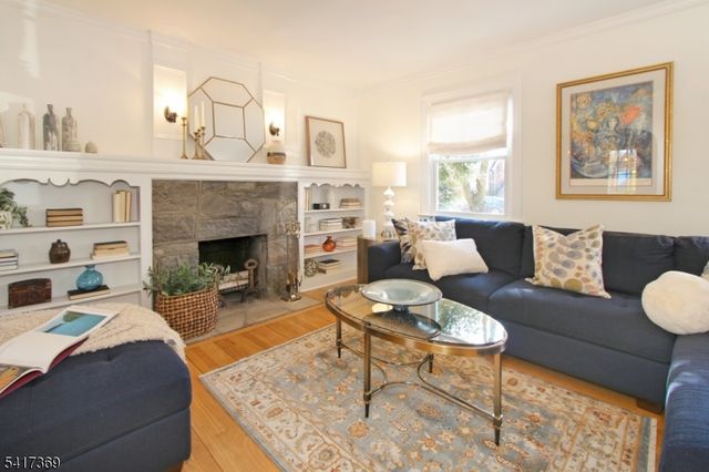 341 Essex Ave, Bloomfield Twp., NJ 07003