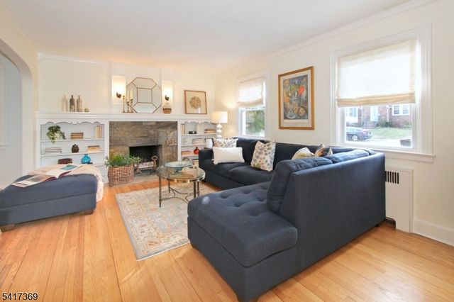 341 Essex Ave, Bloomfield Twp., NJ 07003